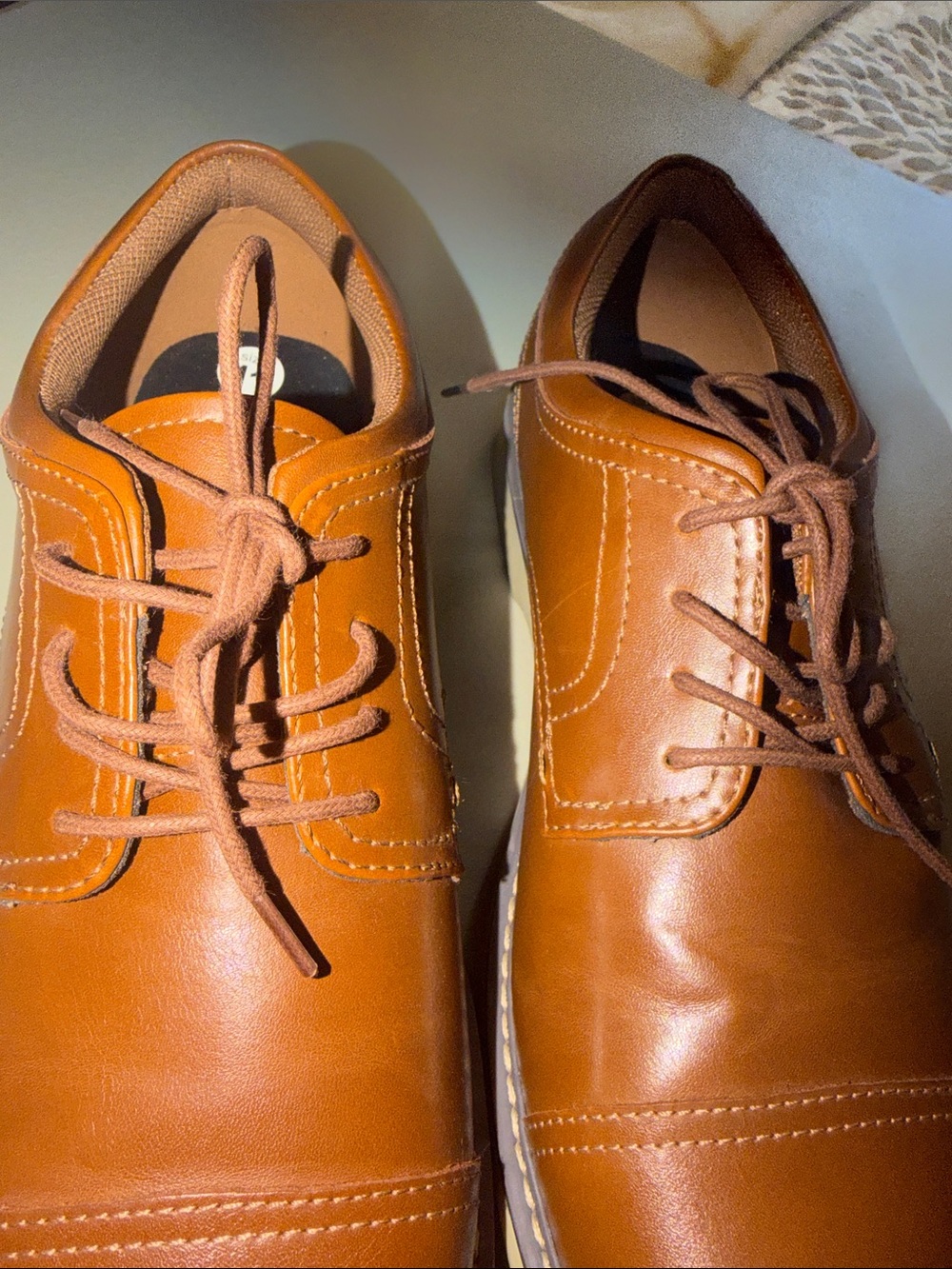Alfani Men's Cognac Brown Leather Lace-Up Oxfords* NWOB or Tag - Picture 4 of 11
